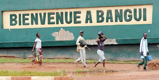 La vie reprend à Bangui après des journées de violences