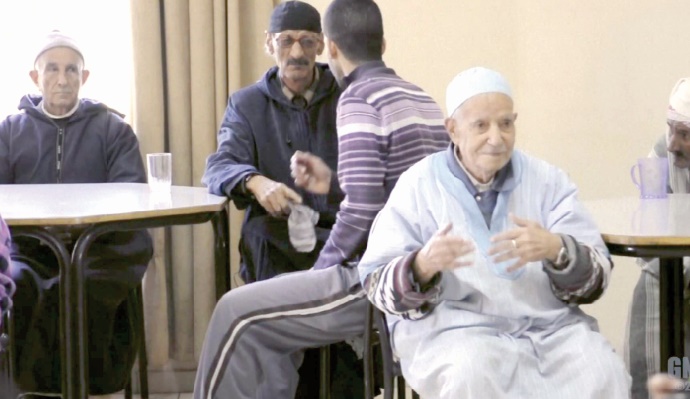 Ouverture aux personnes de tous les âges dans l'environnement urbain Ouverture aux personnes de tous les âges dans l'environnement urbain