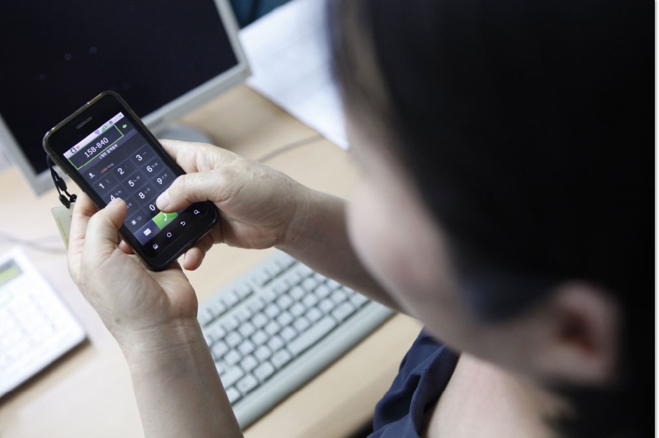 Les prix des communications mobiles et d’internet revus à la baisse