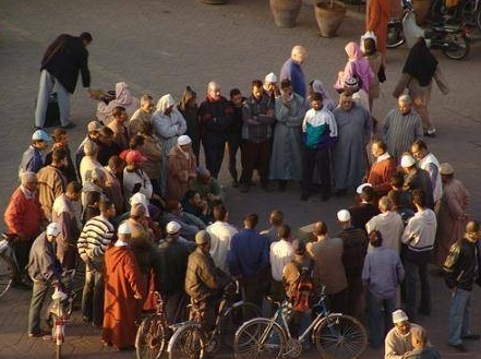 Une nouvelle génération de Marocains tente de sauver la tradition du conte