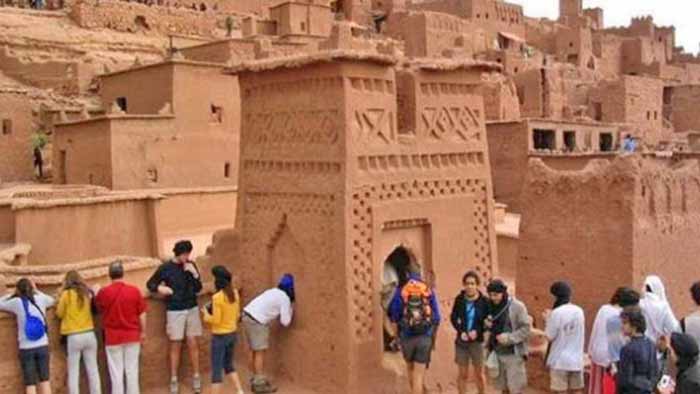 Mise en lumière à Madrid du rôle du Maroc en tant que hub pour les investissements touristiques
 Mise en lumière à Madrid du rôle du Maroc en tant que hub pour les investissements touristiques