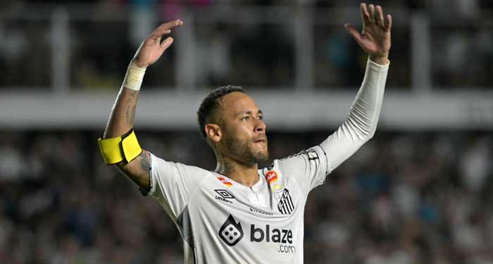 Neymar de retour avec Santos Neymar de retour avec Santos
