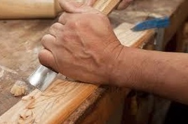 L’artisanat procure de l’emploi et des revenus à une frange importante de la population locale L’artisanat procure de l’emploi et des revenus à une frange importante de la population locale