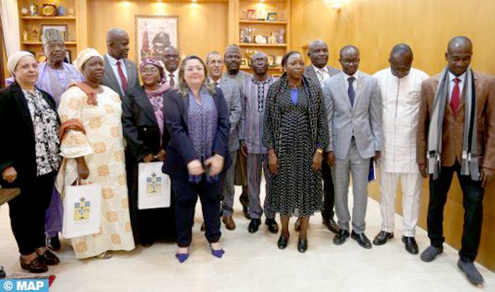 Des diplomates des pays du Sahel saluent l’élan de développement dans la région de Dakhla-Oued Eddahab Des diplomates des pays du Sahel saluent l’élan de développement dans la région de Dakhla-Oued Eddahab