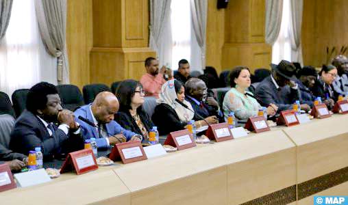 Des diplomates étrangers s'informent de la dynamique de développement à Dakhla-Oued Eddahab