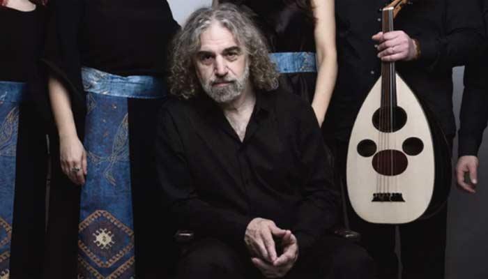 John Hodian : Dans nos concerts, nous essayons de transmettre une dimension spirituelle et émotionnelle