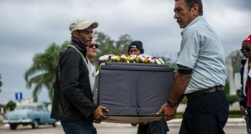 Enterrer dignement ses morts, une tâche souvent complexe à Cuba