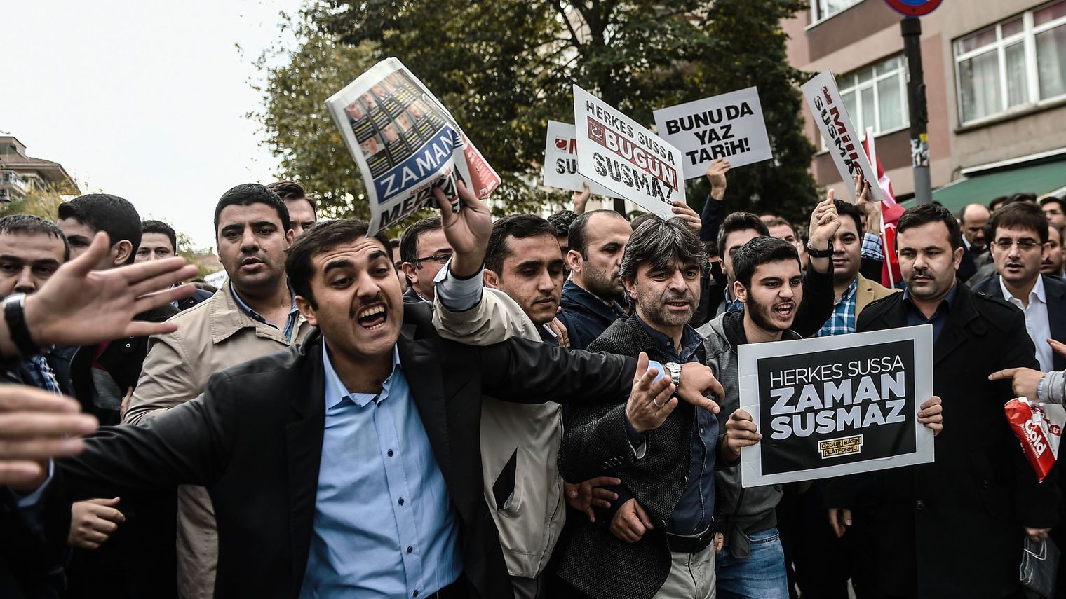 Nouvelles manifestations des partisans de Gülen à Istanbul