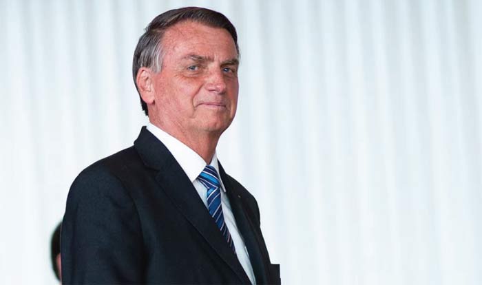 Jair Bolsonaro, l'ancien capitaine qui met au défi la démocratie brésilienne Jair Bolsonaro, l'ancien capitaine qui met au défi la démocratie brésilienne