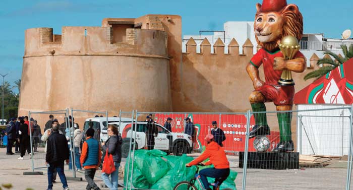 Somptueuse parade à Rabat aux rythmes et couleurs africains