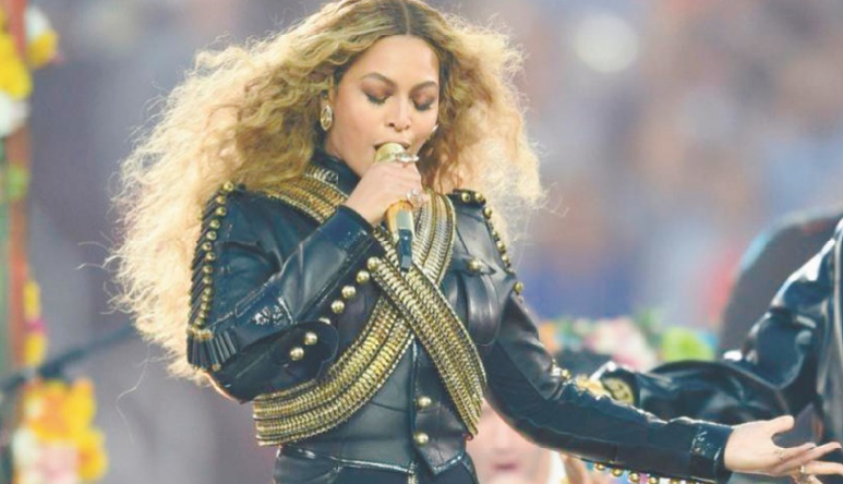 Beyonce attise les rumeurs sur la sortie d'un “film-album”