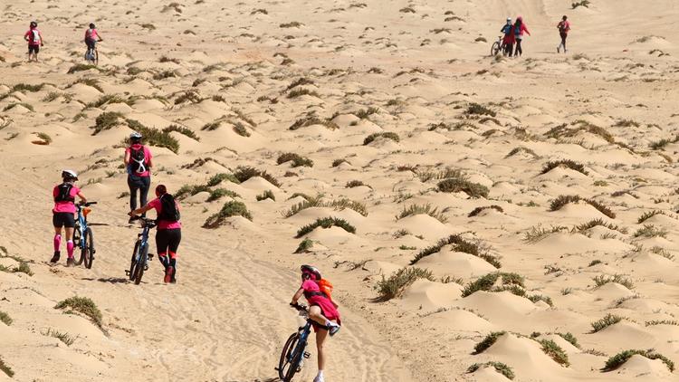Sahraouiya 2026 : Solidarité féminine pour triompher des obstacles en plein désert