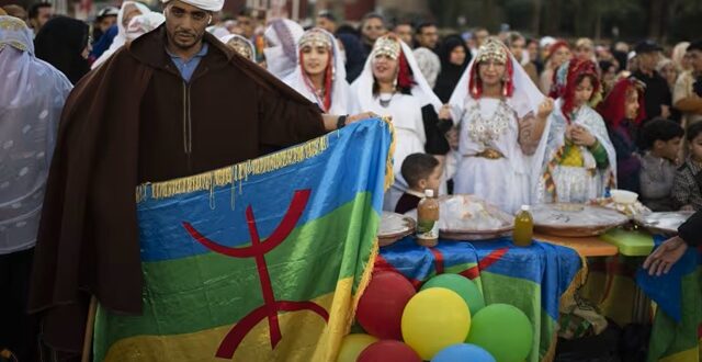 Mise en lumière du rôle de la famille dans la transmission de la langue amazighe