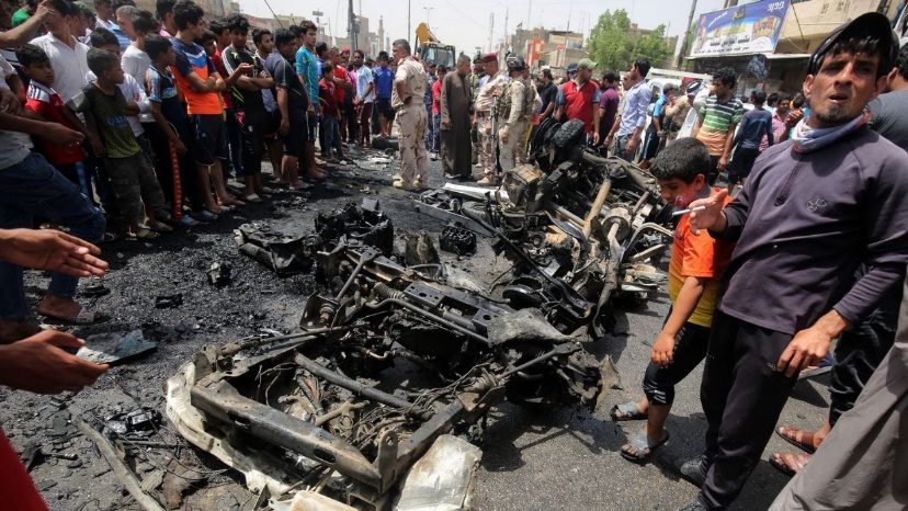 Les trois attentats qui ont plongé Bagdad dans le deuil ont fait 94 morts et 150 blessés Les trois attentats qui ont plongé Bagdad dans le deuil ont fait 94 morts et 150 blessés