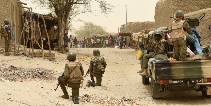 Deux soldats maliens, dont un chef militaire du Nord, tués dans une attaque près de Gao