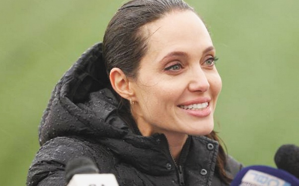 Après le cinéma, place à la politique pour Angelina Jolie