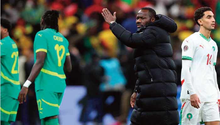 L’entraîneur sénégalais en flagrant délit et délire