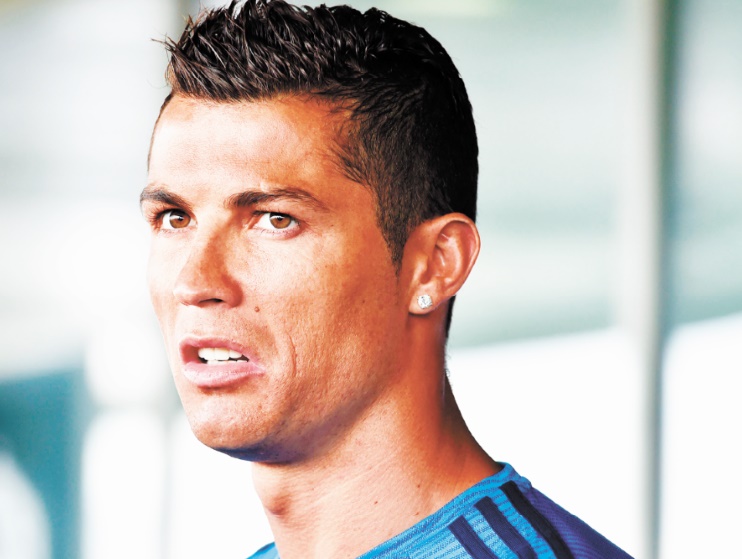 Sur les traces de Cristiano Ronaldo Gamin maigrichon de Madère devenu icône mondiale