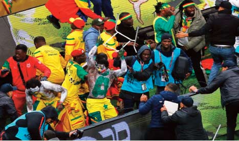 Des peines de prison confirmées pour 18 supporters sénégalais