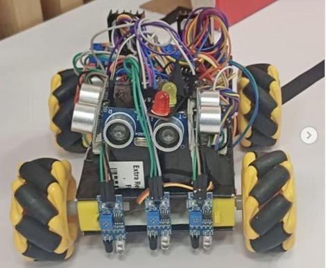Remise des prix de la 1re compétition nationale de Robotique inclusive "Parking au Top"