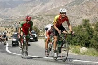 Les équipes nationales seniors et juniors de cyclisme en concentration à Ifrane