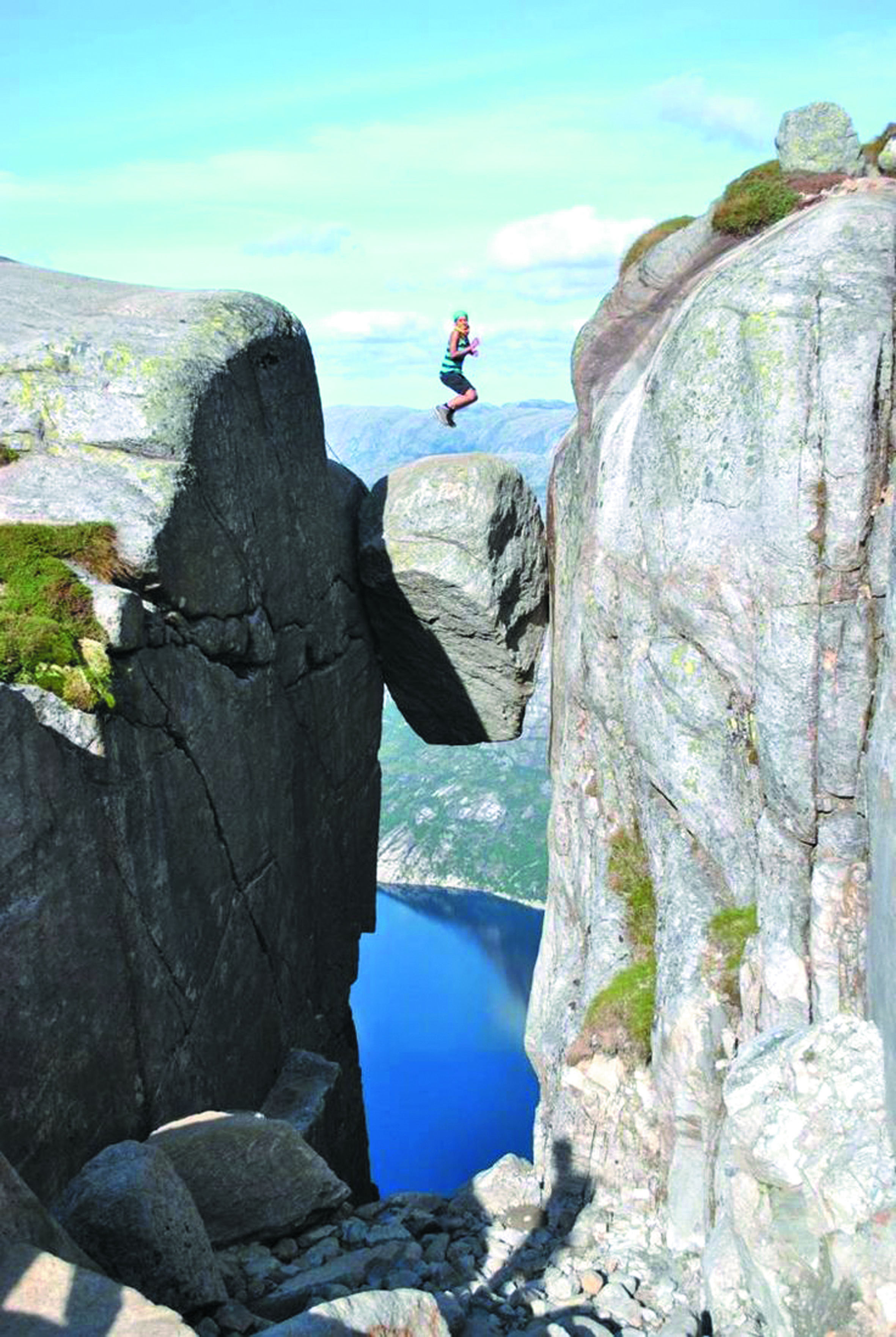 Les destinations les plus spectaculaires du monde : Kjeragbolten - Norvège