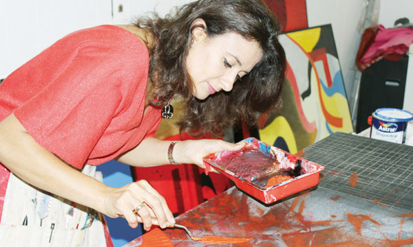 Mounia Boutaleb : Un tableau doit  représenter une  émotion née de  la vie
