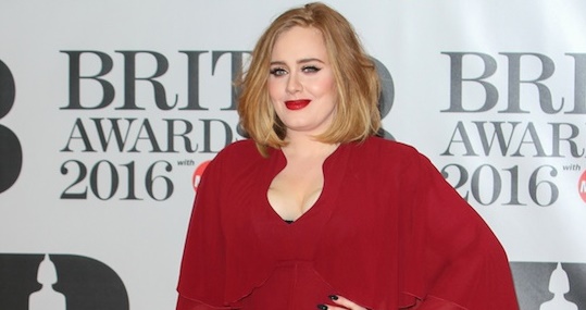 Adele : La honte cher H&M Adele : La honte cher H&M