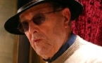 Doyen des cinéastes en activité : Manoel de Oliveira fête ses 104 ans, toujours au travail