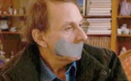 Houellebecq joue les otages dans une comédie truculente