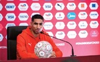 Achraf Hakimi reçoit le Trophée FIFA : "The Best Starting 11"
