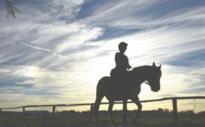 Au Tyrol, le cheval pour remettre en selle de jeunes réfugiés traumatisés