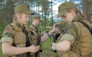 Du char au dortoir, les femmes à l'assaut de l'armée en Norvège
