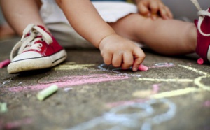 Le stress vécu dans l'enfance accélérerait le vieillissement