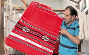 Privés de laine, les artisans de Syrie abandonnent leur métier à tisser