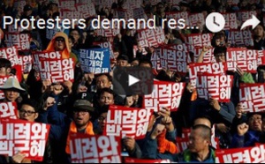 Des manifestations demandant la démission du président de la Corée du Sud