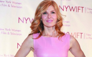 Les acteurs brillamment diplômés de l'Université : Connie Britton
