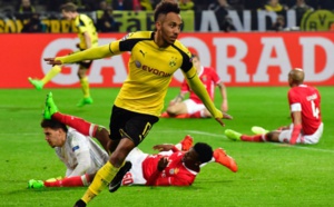 Dortmund en quarts grâce  à un triplé d'Aubameyang