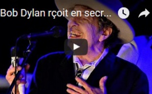 Bob Dylan reçoit en secret son Nobel de littérature
