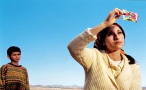 «Mille mois», le premier long-métrage de Faouzi Bensaïd projeté en France