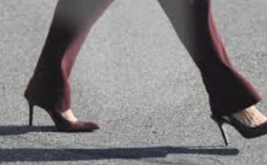 Insolite : Les talons hauts interdits