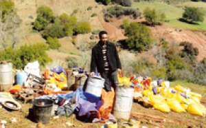 Gros coup de filet de la police à Khénifra : Saisie de 5000 litres d'eau-de-vie