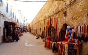 “Patrimoine marocain, pont de dialogue interculturel au profit  des jeunes” : Dar Souiri s’ouvre au débat