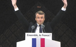 Félicitations Royales à Emmanuel Macron