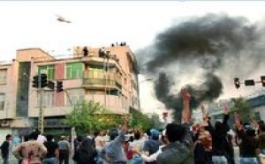 Après une première journée de deuil national : Téhéran reprend la main