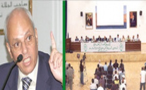 Le président en maître absolu. Les Verts ont opté pour un bureau version Rhalam