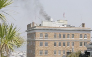 Une mystérieuse fumée noire sort du consulat russe de San Francisco