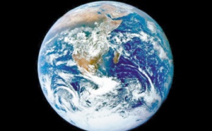 Des météorites dans des mares chaudes à l'origine de la vie sur Terre