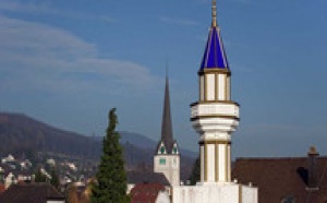 La Suisse au centre de toutes les polémiques : Plaintes contre l’interdiction des minarets