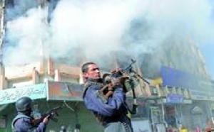 Ukraine : Duel serré au deuxième tour du scrutin présidentiel Ukraine : Duel serré au deuxième tour du scrutin présidentiel